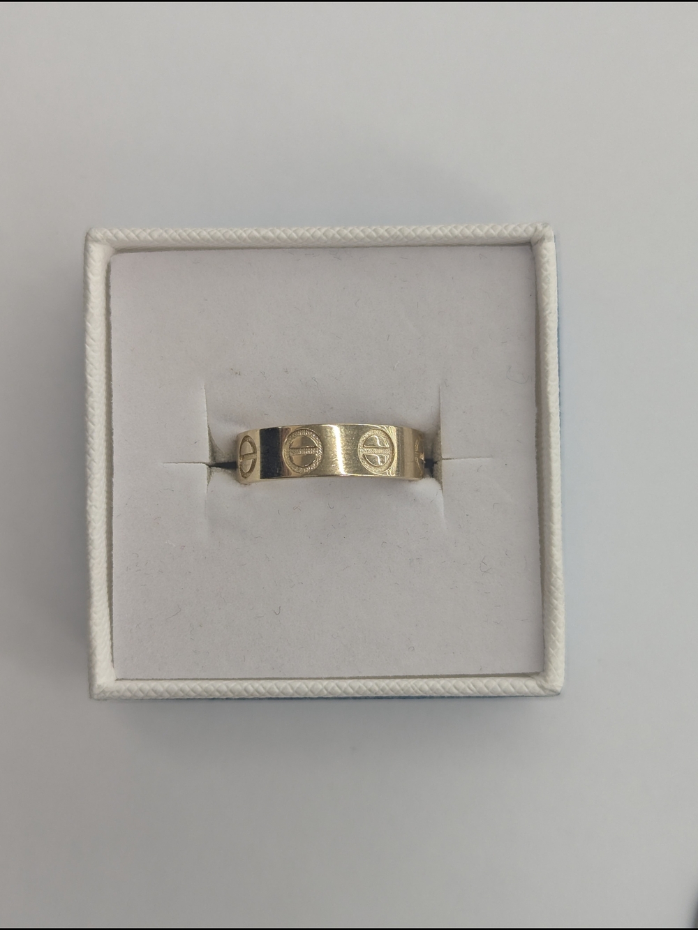 10kt Real Gold Women's Ring Size 7 - Picture 4 of 8